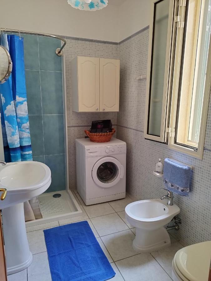 Casa Vacanze Il Sorriso Di Emi Torre Suda Kültér fotó